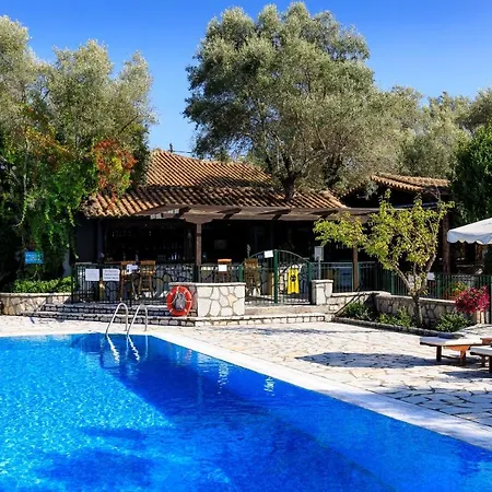 Mousses - Bifamiliare Polymiha Villa