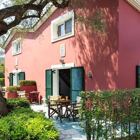 Mousses - Bifamiliare Polymiha Villa